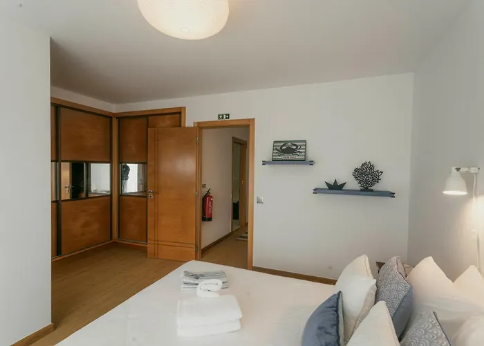 86 - Meeras Surf House Casa vacanze Ferrel (Leiria)