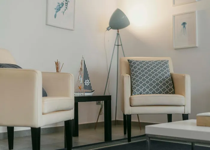 86 - Meeras Surf House Casa vacanze *