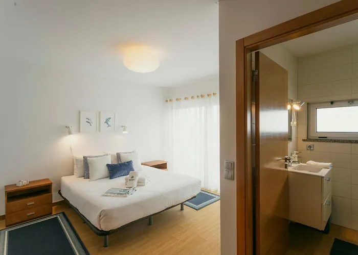 86 - Meeras Surf House